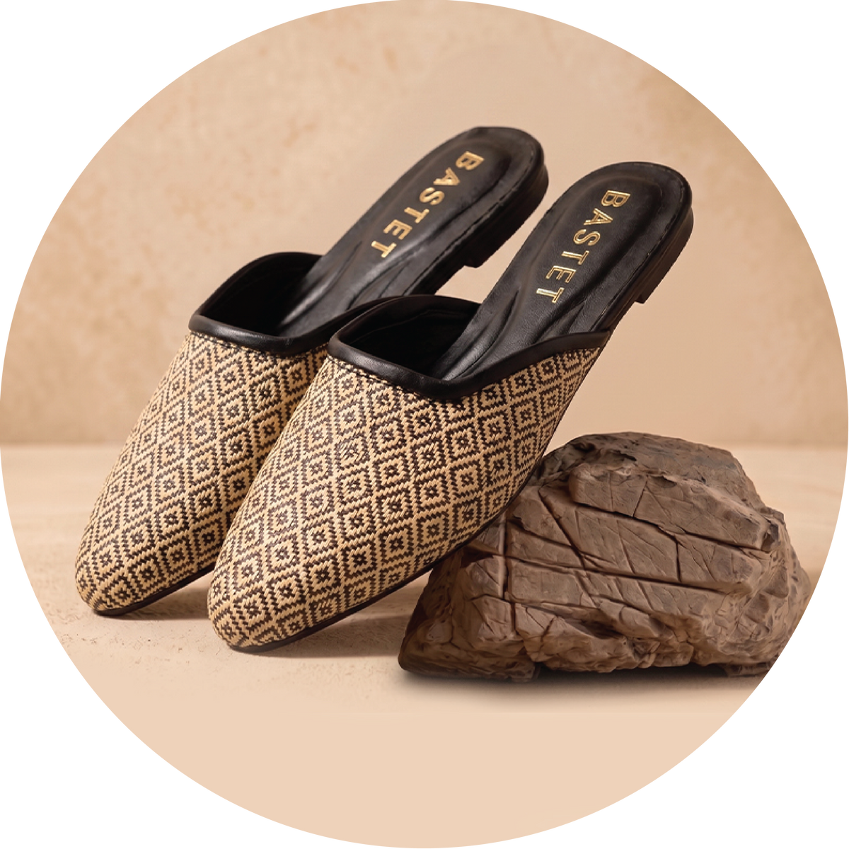Flat Mules