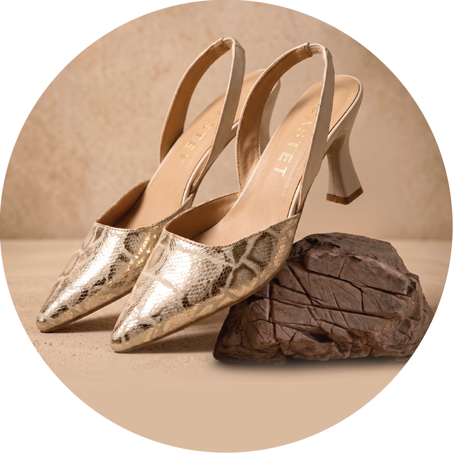 7.CM shoes