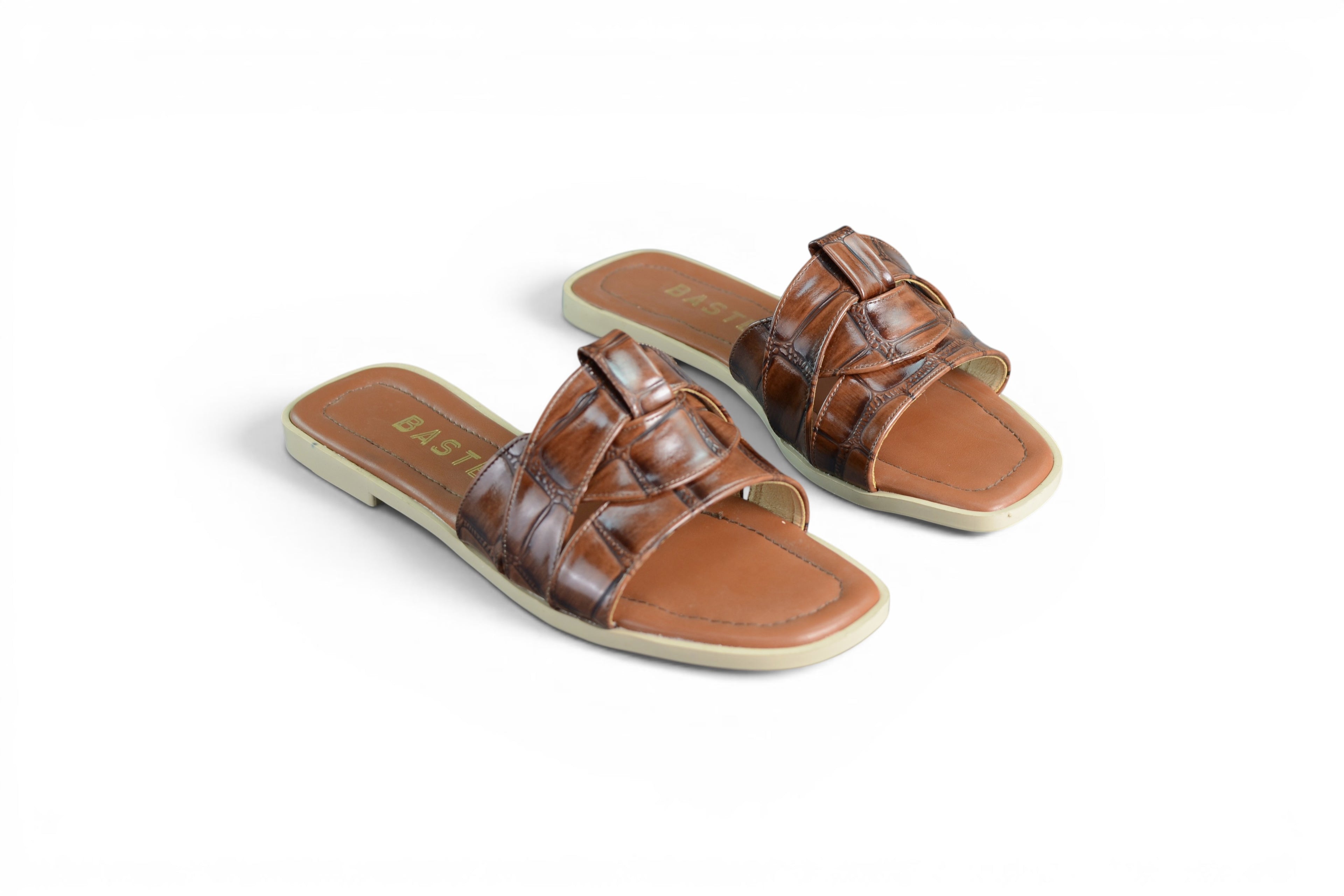 Khnum Slippers #t(015)